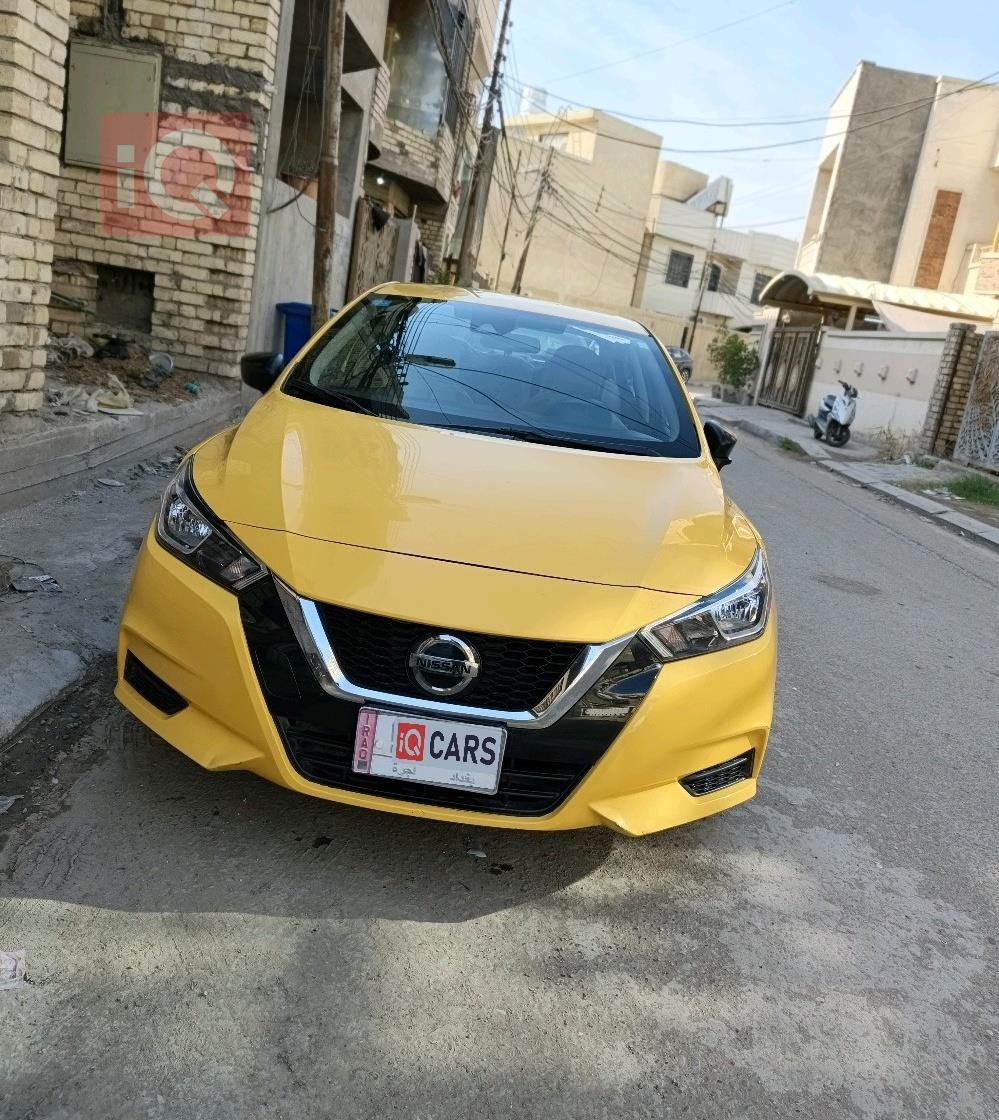 نيسان فيرسا